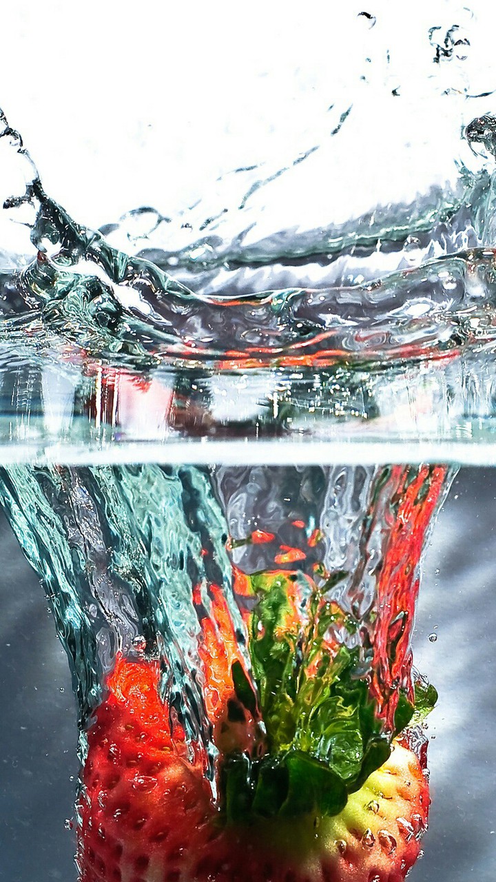 stawberry in water