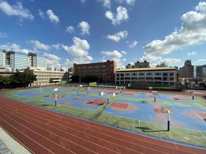 Taichung First Senior High Track Field