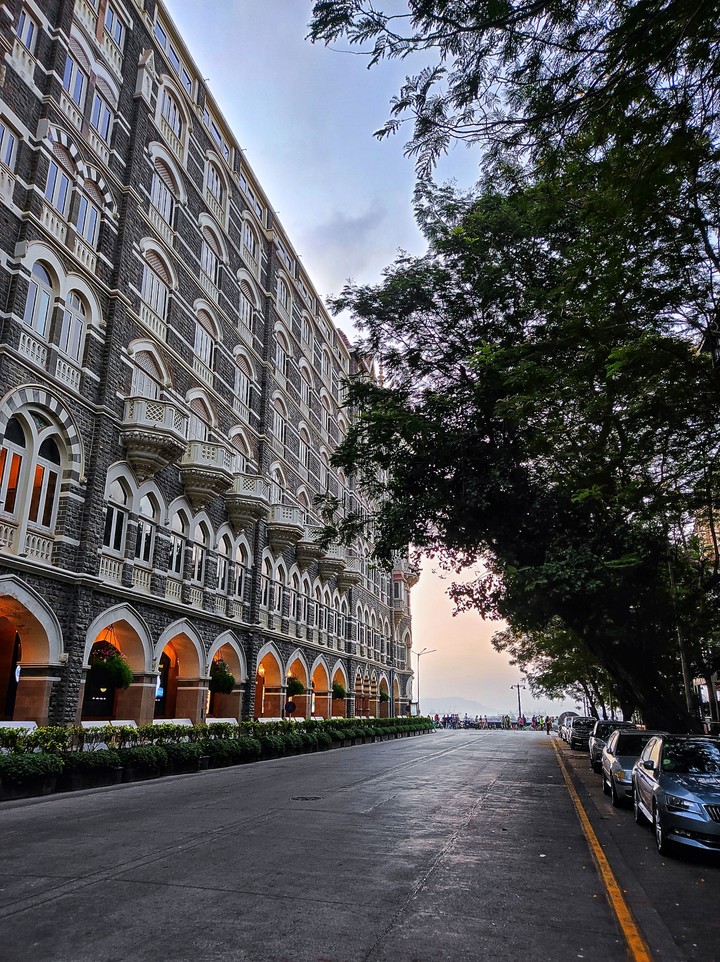 .