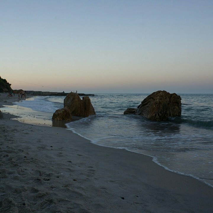 море