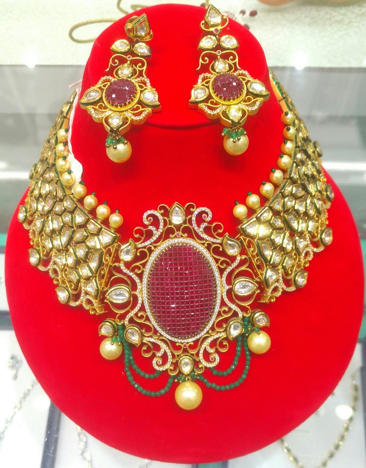 Royal Jewellery