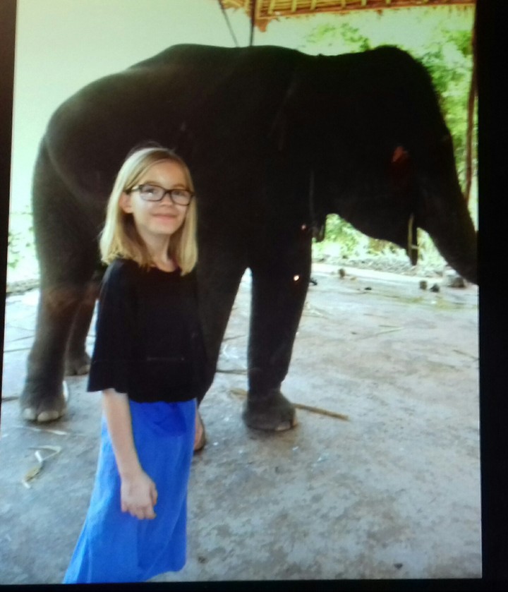 Moi avec un éléphant