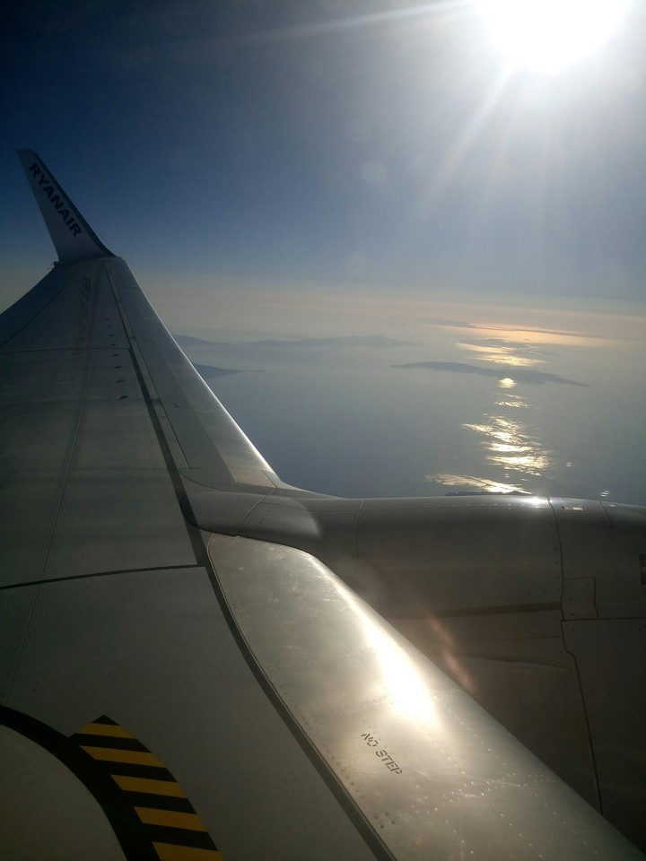 traveling#above all#Greece down there #avgeek#pilotlife