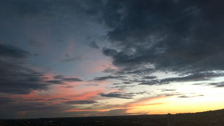 céu colorido
