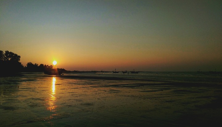 A sunset.. !!