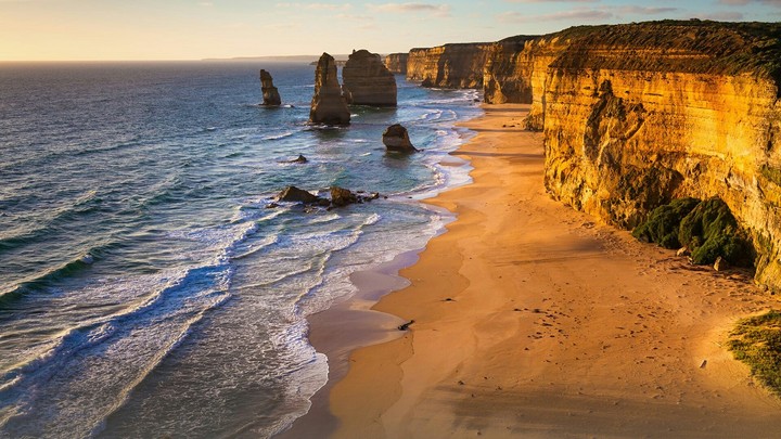 The Twelve Apostles | The Great Ocean
