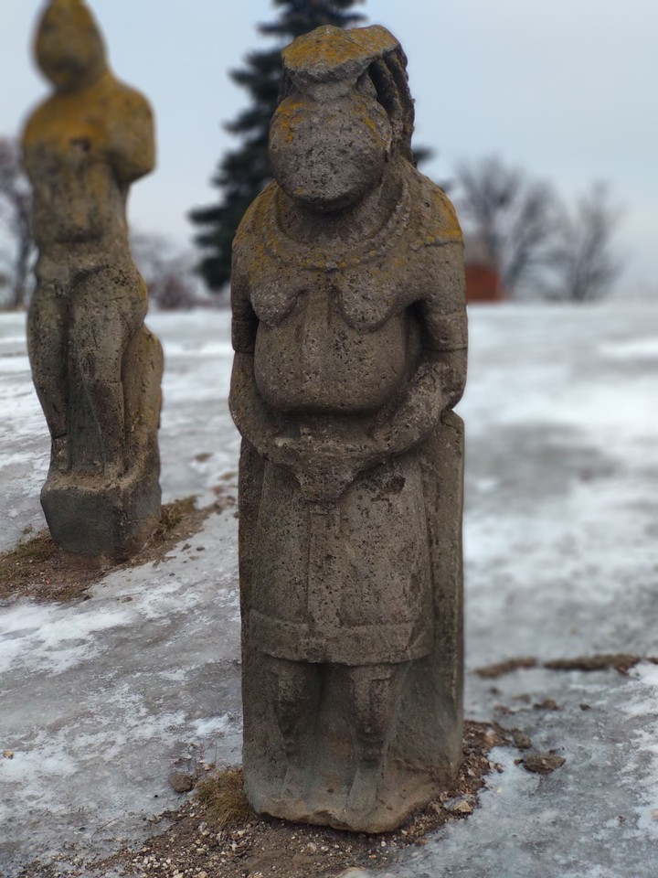 "Sculpture"