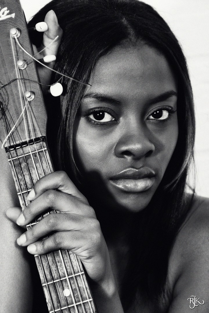 guitar women