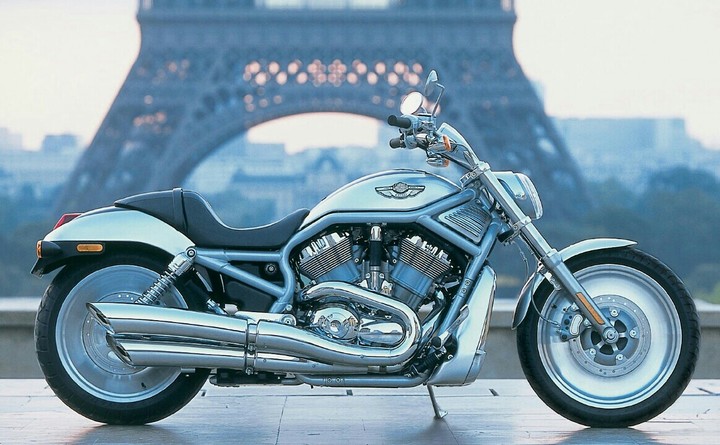 Tour of Paris.