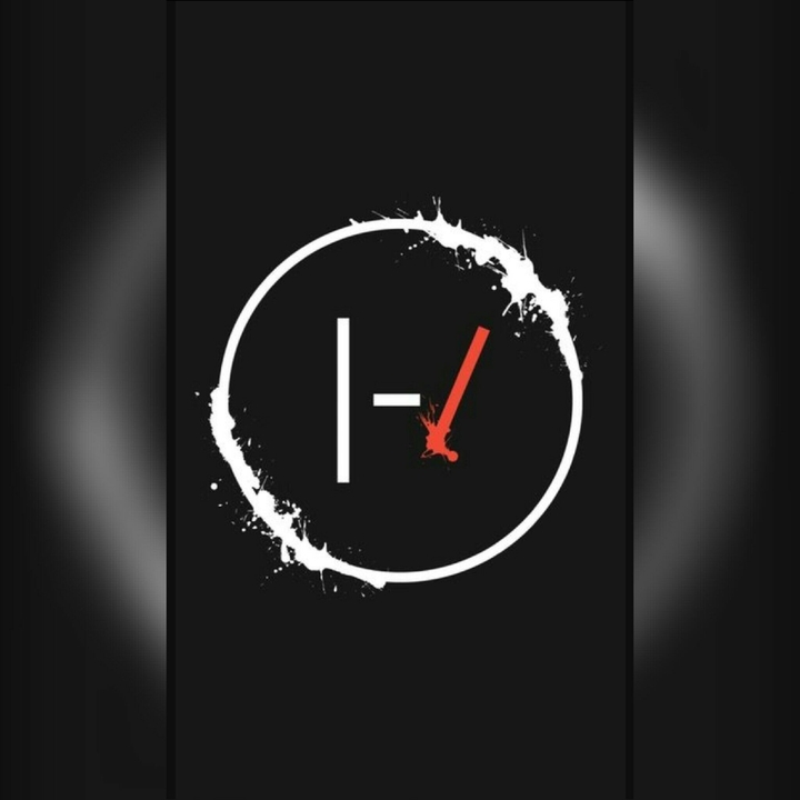 |-/