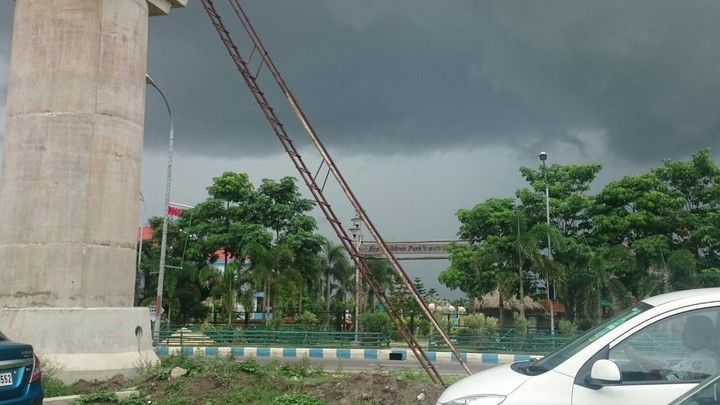 strong cloud