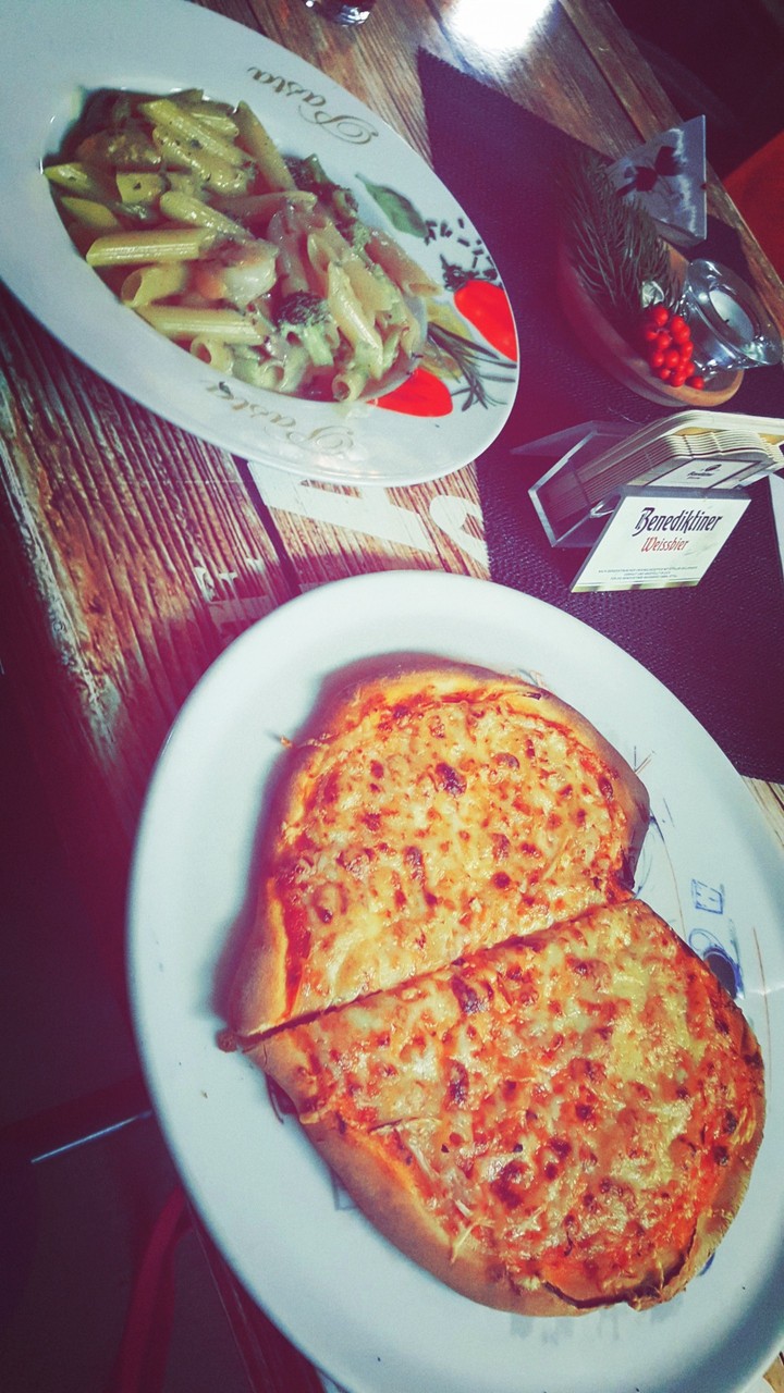 Food Pizza Heart