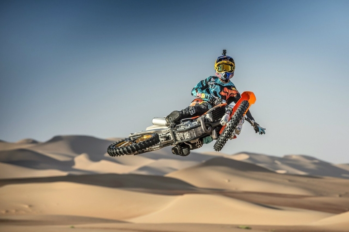 FMX