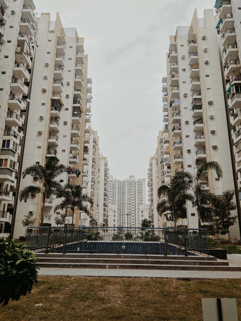 Noida sector 78