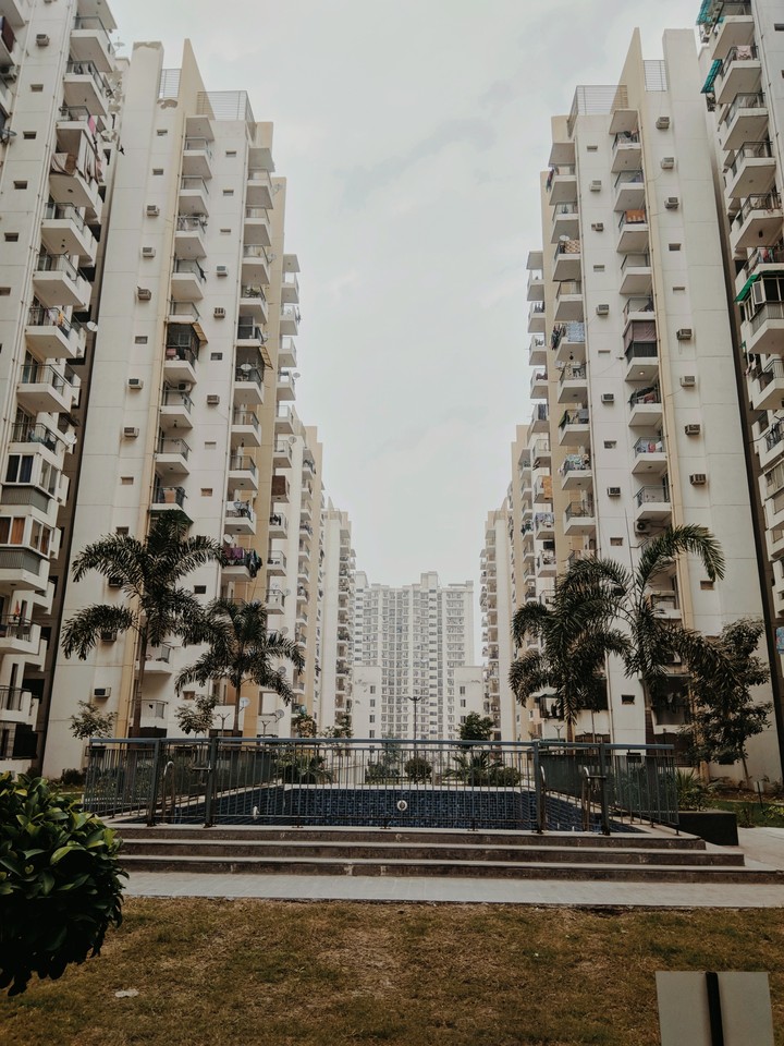 Noida sector 78