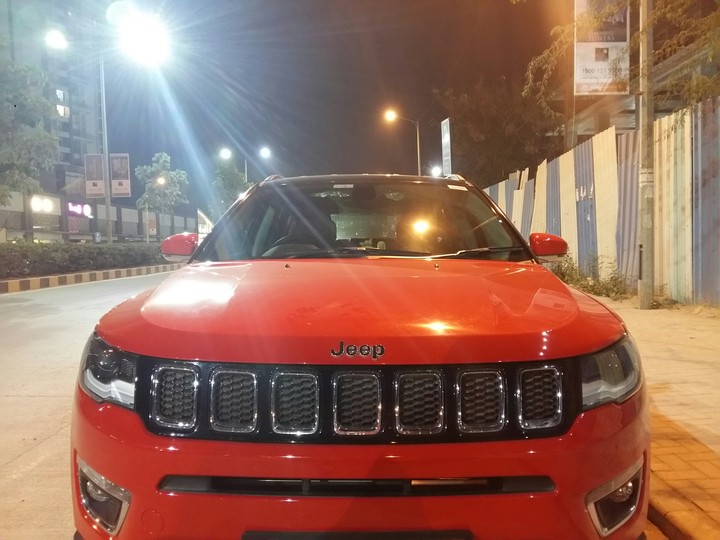 jeep red