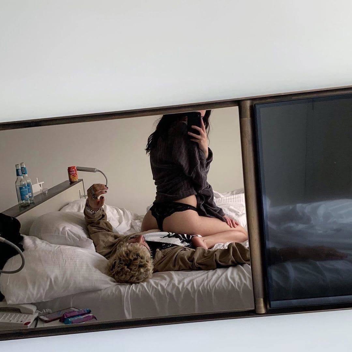 .
