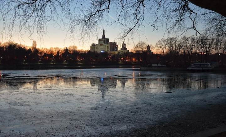 Sunset in the park