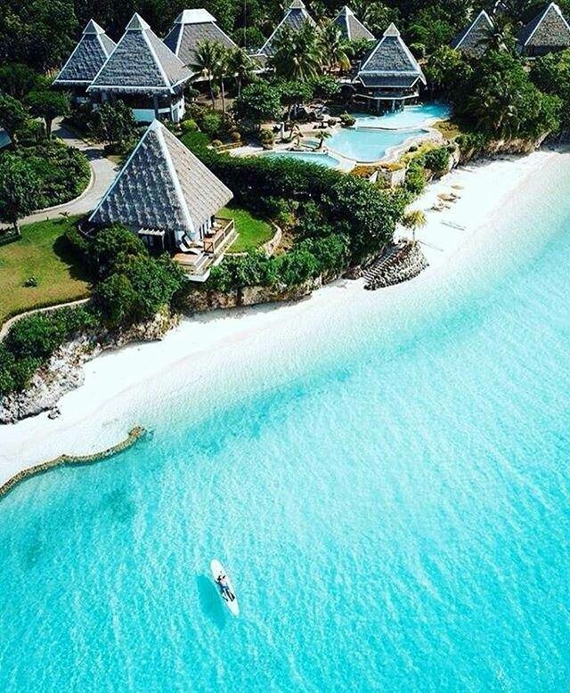 Cabin with Ocean sea