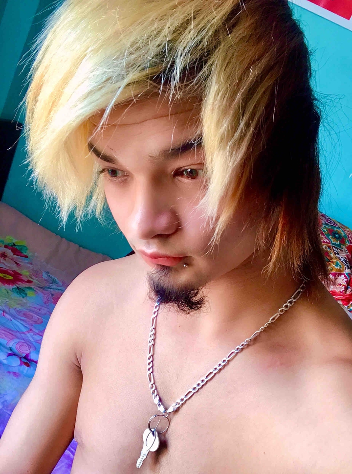 EMO bøy