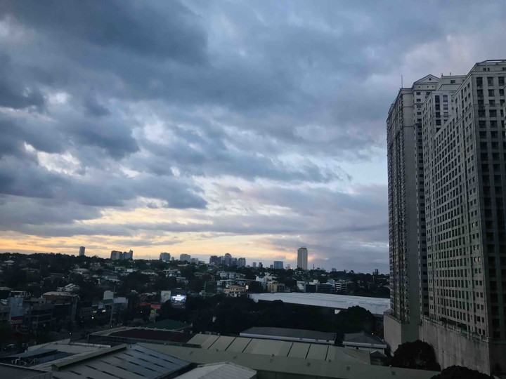 cloudy sky
