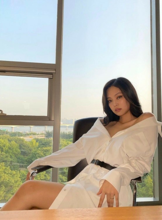 BLACKPINK Jenny Singer