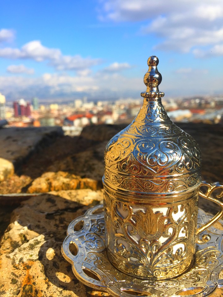 surüstü konağı