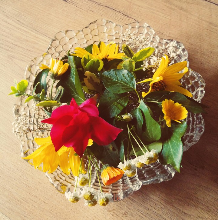 Blumenschüssel