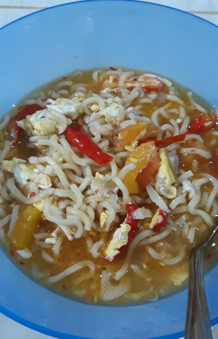Mie rebus