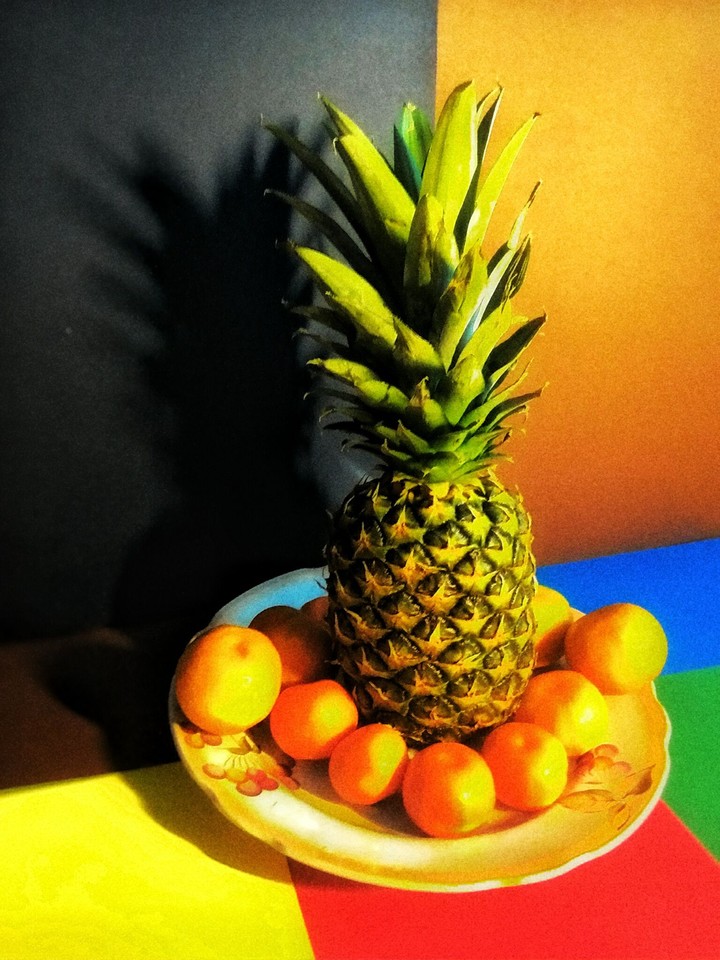 Pineapple and tangerines very delicious