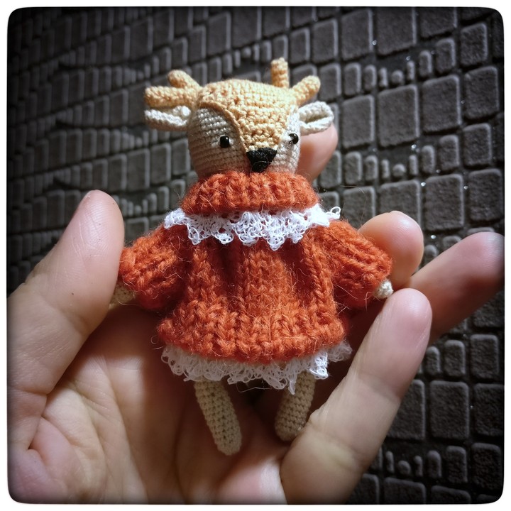 #оле́нька #вязанаяигрушка #амигурулька