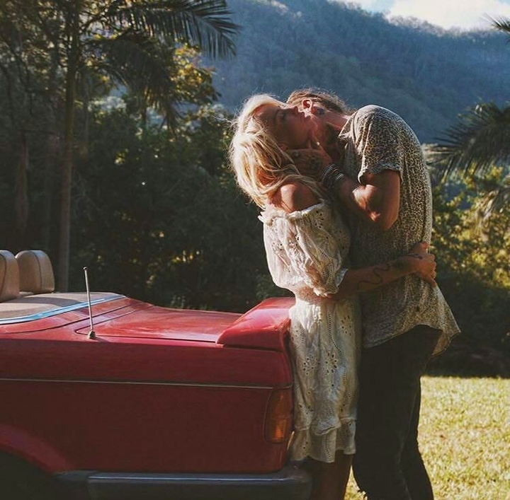 kiss