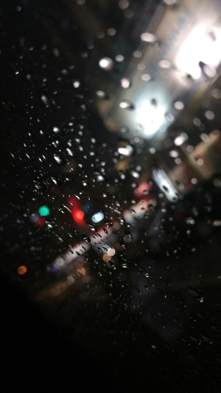 The sound of rain needs no translation❤