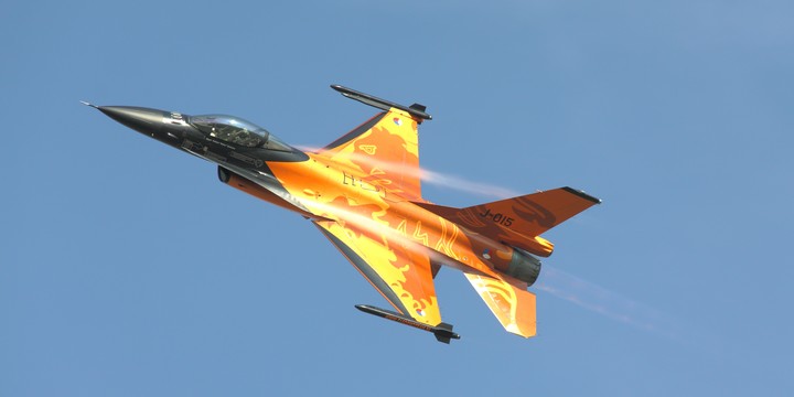 the 323rd Squadron of the RNLAF.