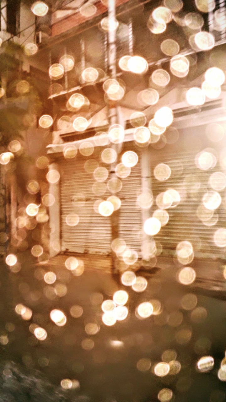 golden raindrops