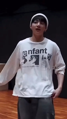 Jungkook dance