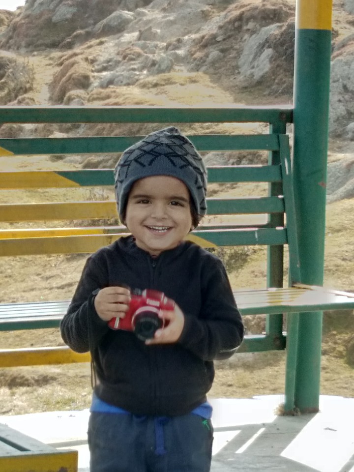 himachal kid