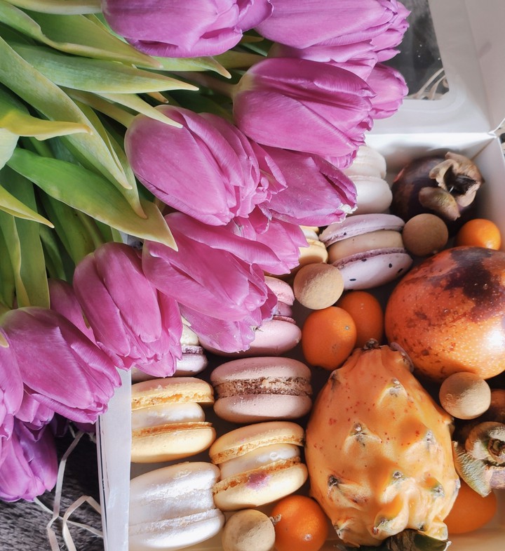 flowers, macaroons and fruits