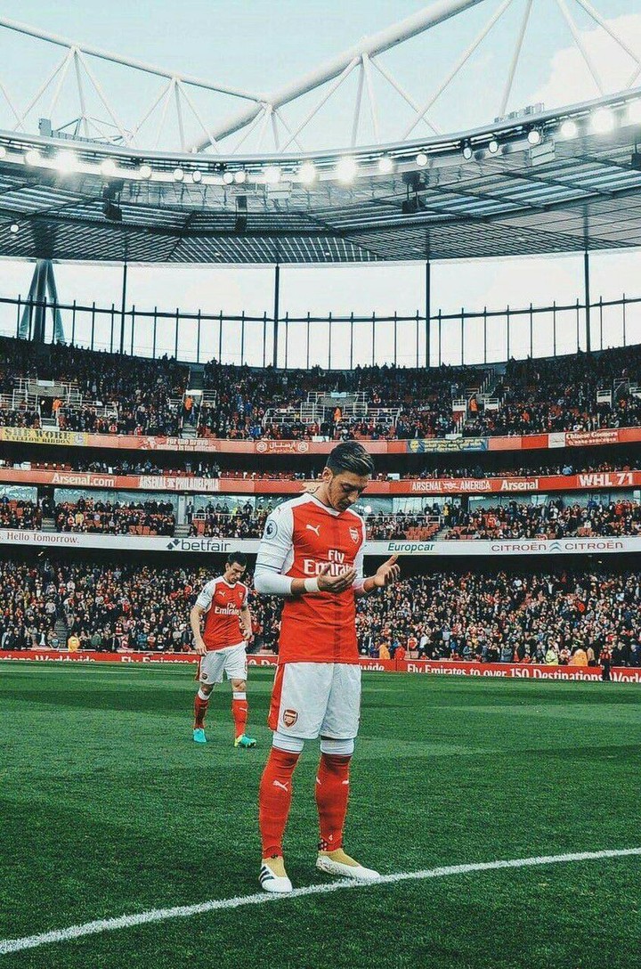 hero.