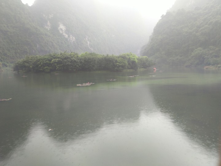 Thơ mộng