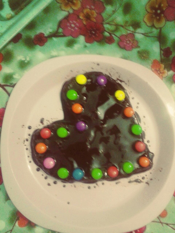 yum yum yummmmy chocolate cake