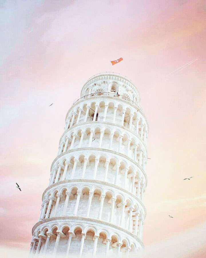 Leaning tower of Pisa