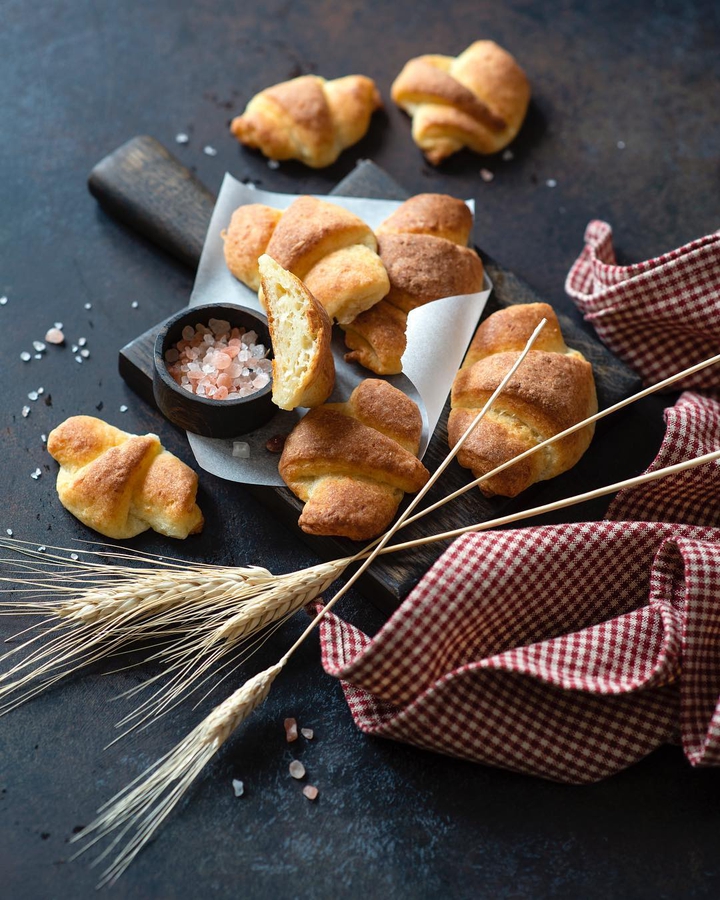 teeny "croissants"