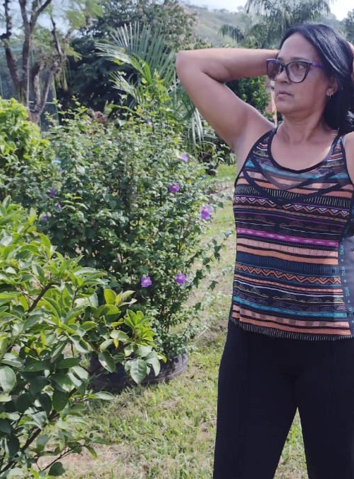 MARI SOUZA