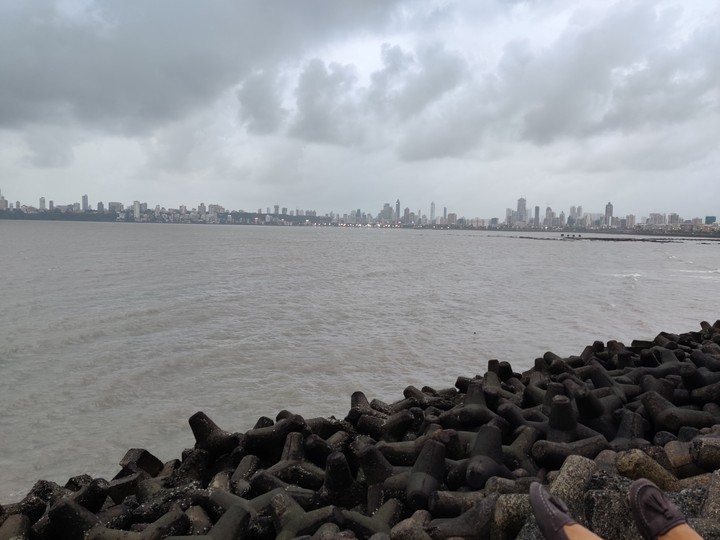 Awesome Mausam