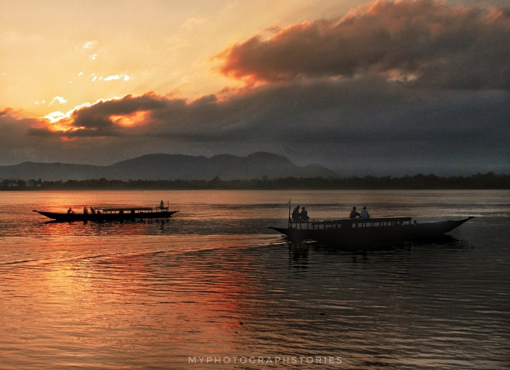 Colourful Sunset. instagram- myphotographstories