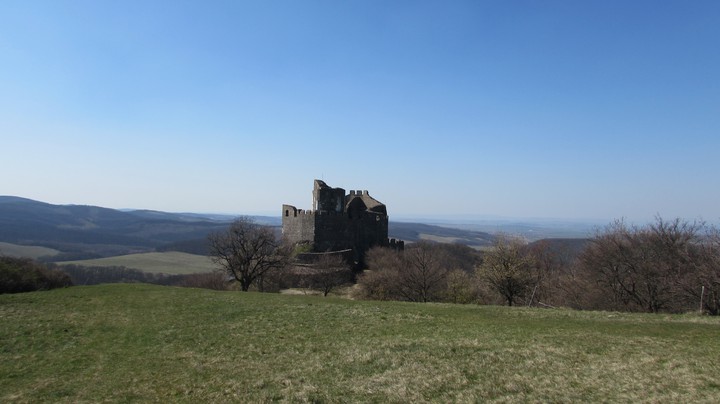 Hollókő