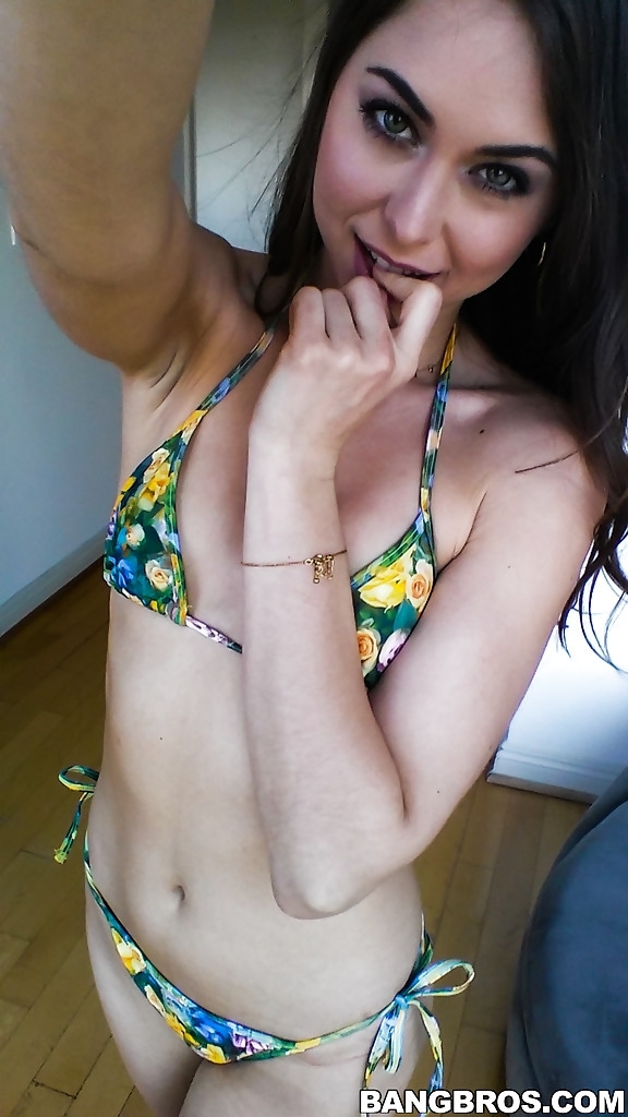 Riley reid