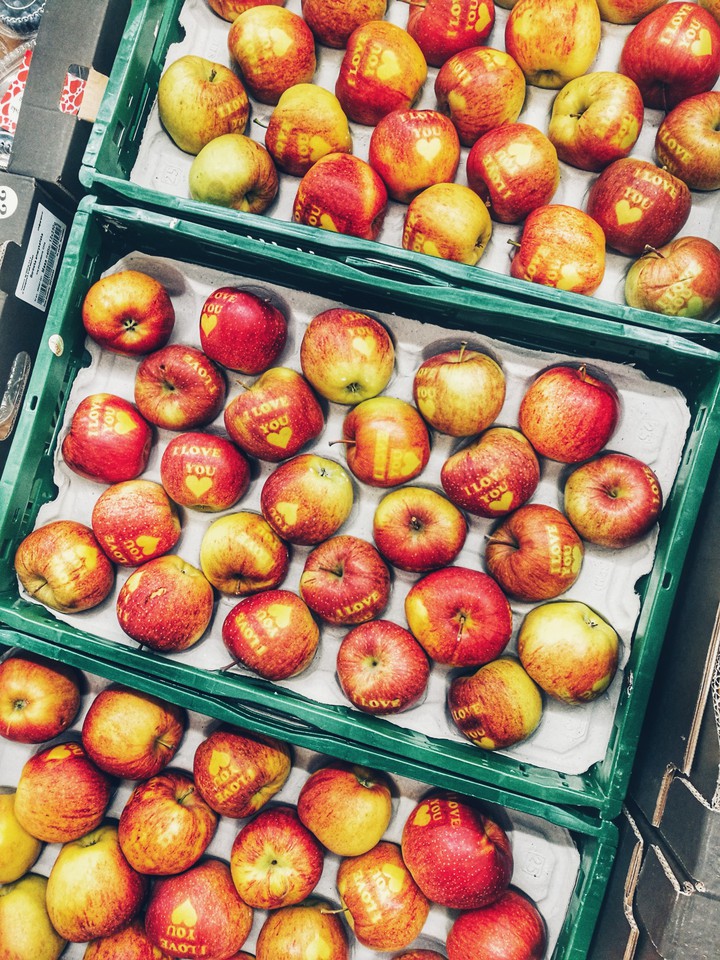 apples