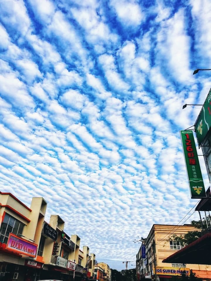 amazing cloud under blue sky